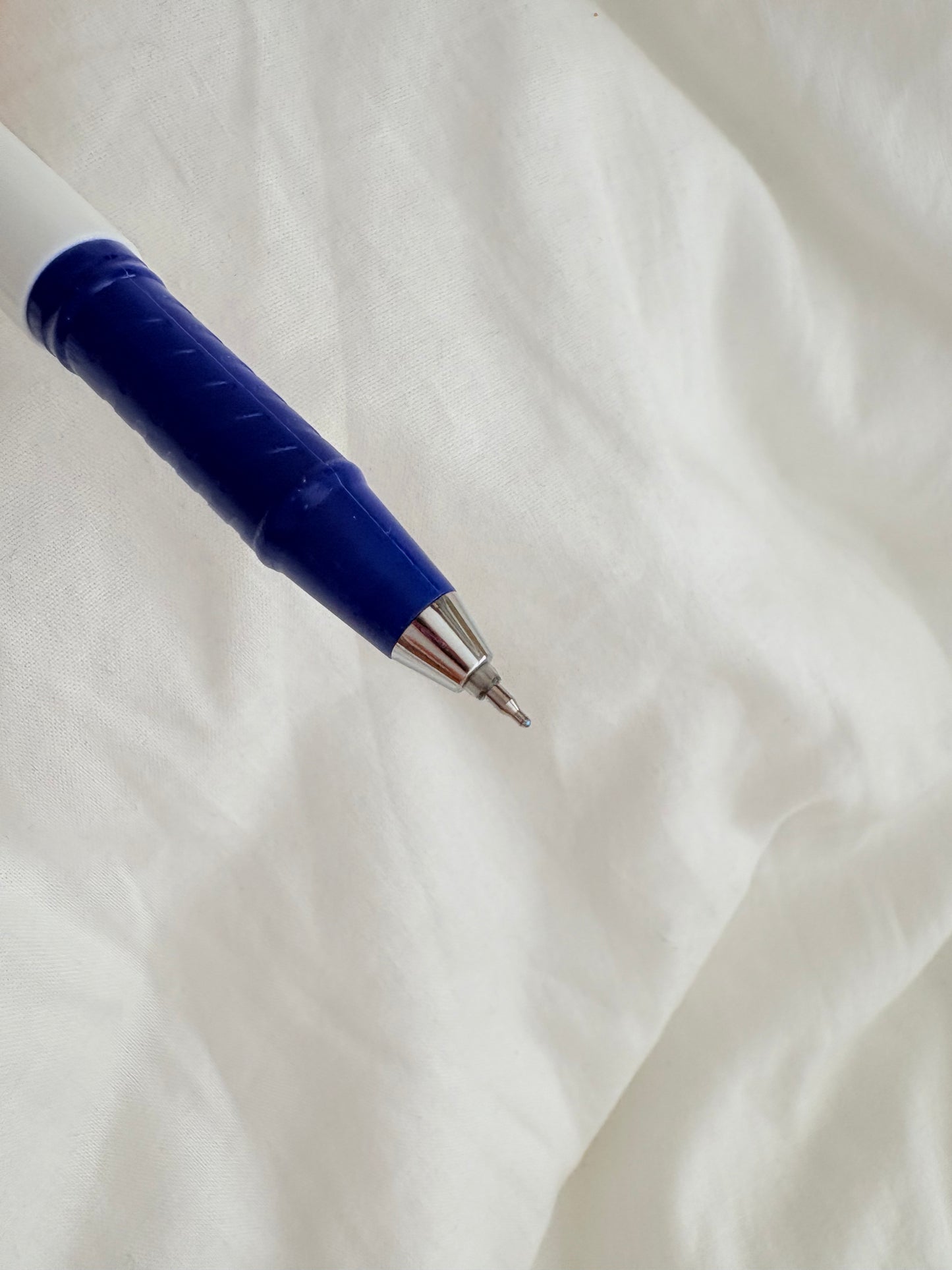 M&G Super Tiny Gel Pen 0.5mm – Smooth Fine Point Pen for School & Office 3 pcs