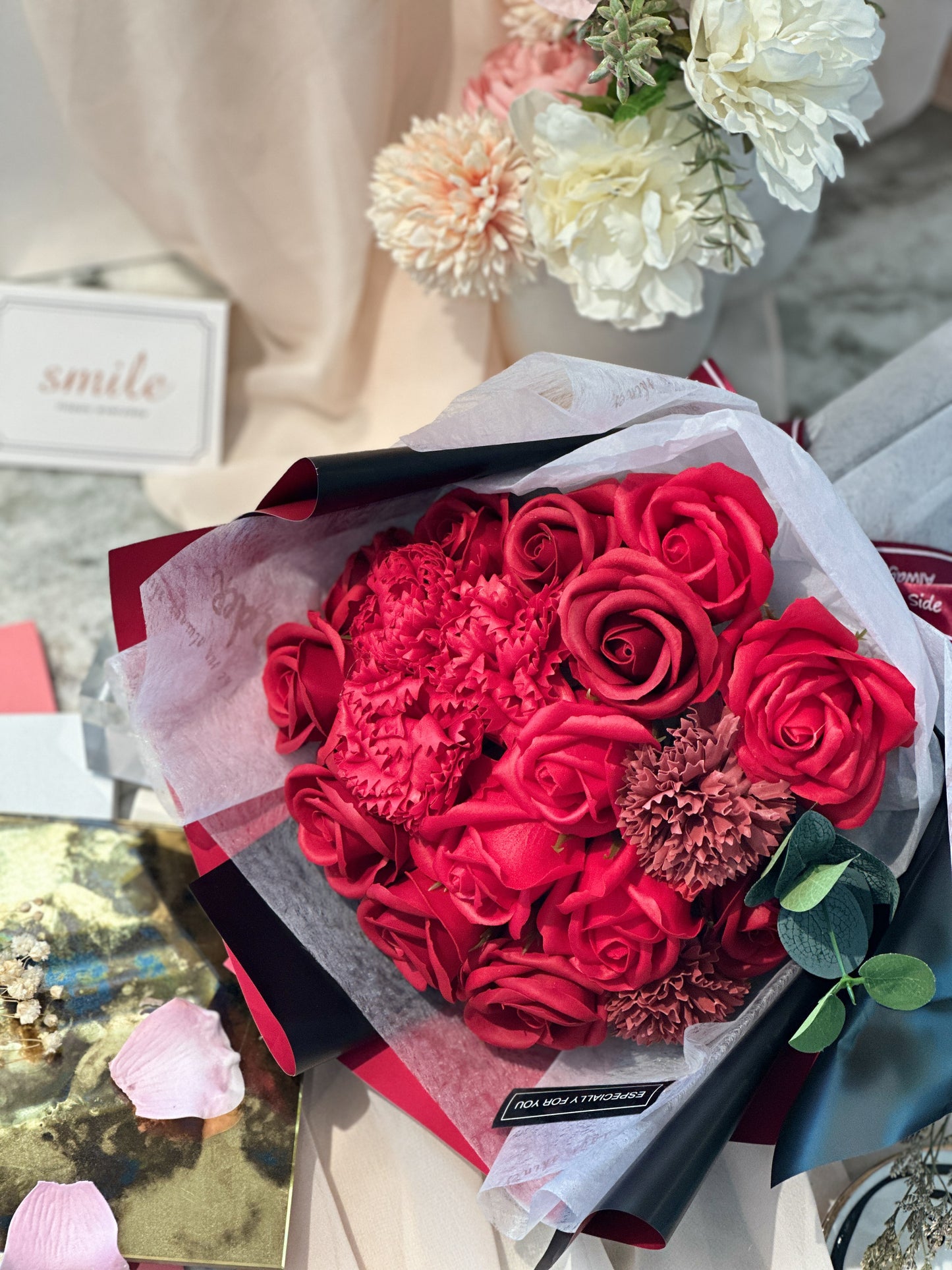 Money 14-Flowers Bouquet