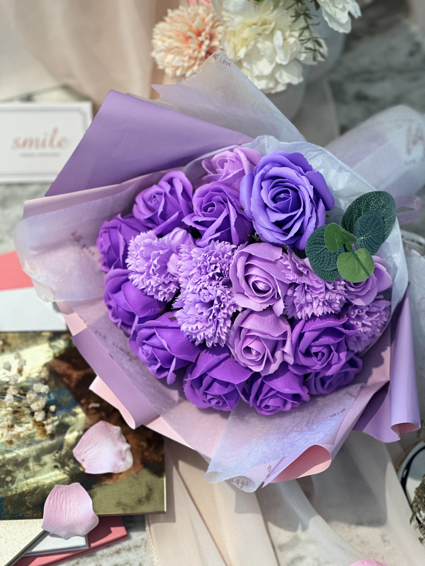 Money 14-Flowers Bouquet